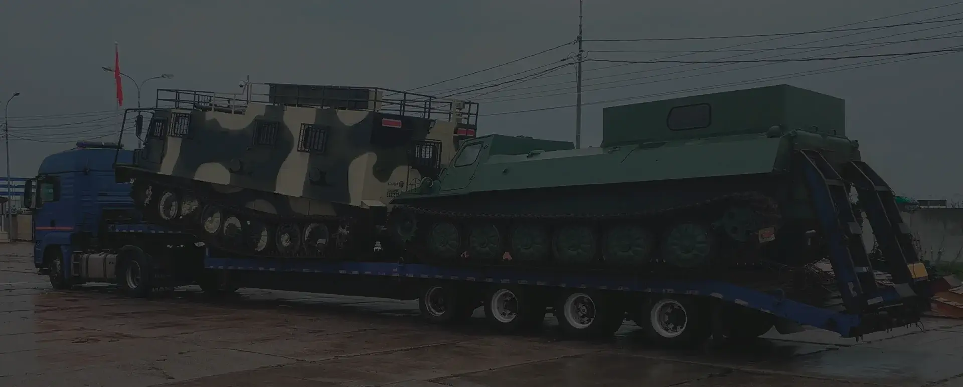 Транспортировка танков и ракет в станице Ассиновская (Северо-Кавказский округ - Чеченская Республика - Чечня) с соблюдением секретности.