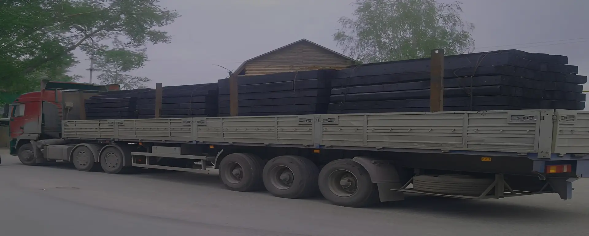 Сервис от транспортной компании по доставке шпал по России из Ассиновской автотранспортом
